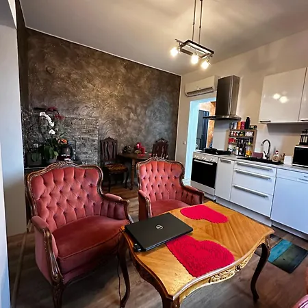 Nostalgia Majutus * Пярну